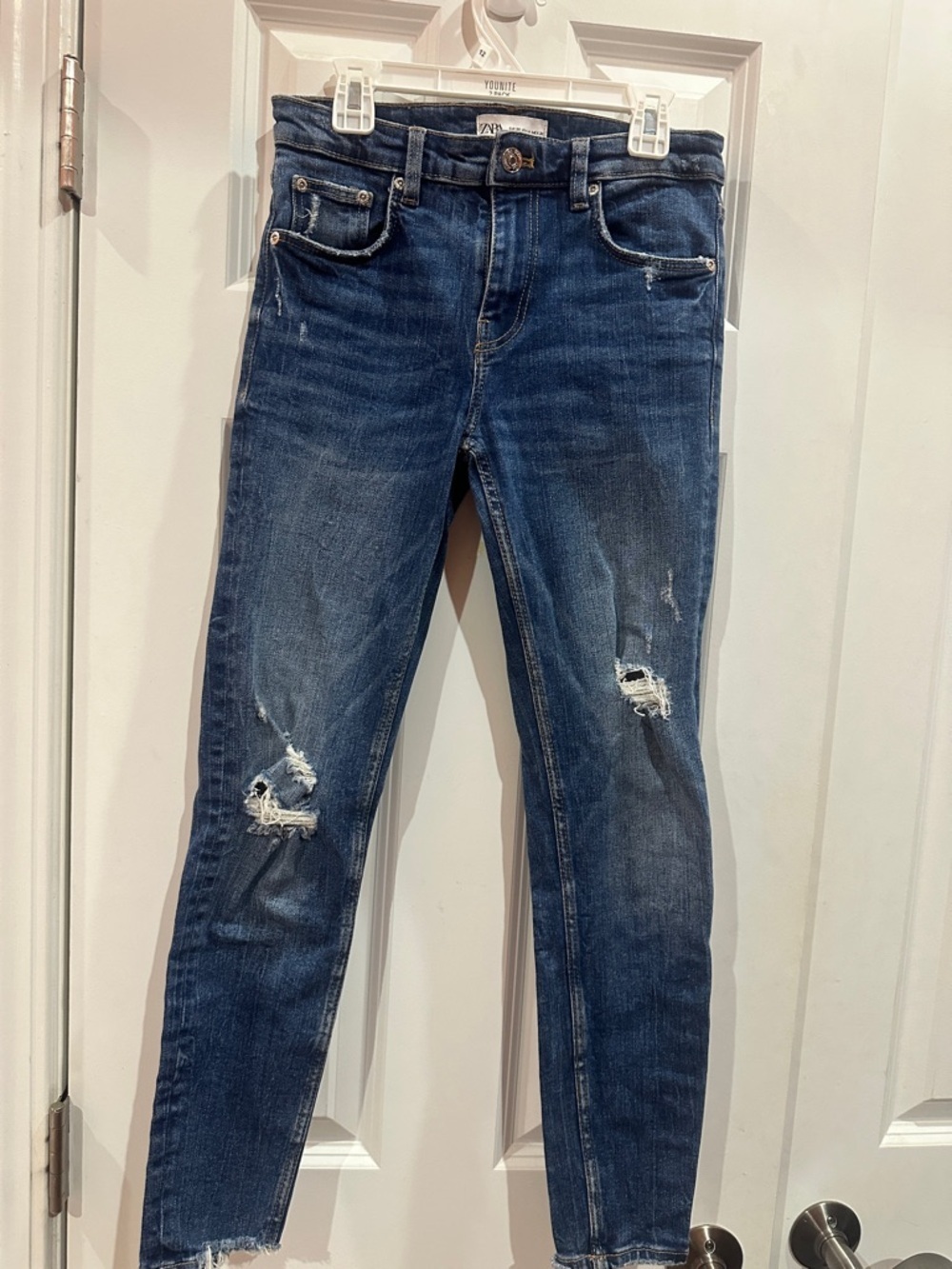 Zara Dark Blue Distressed Skinny Jeans size 4 - Picture 5 of 8